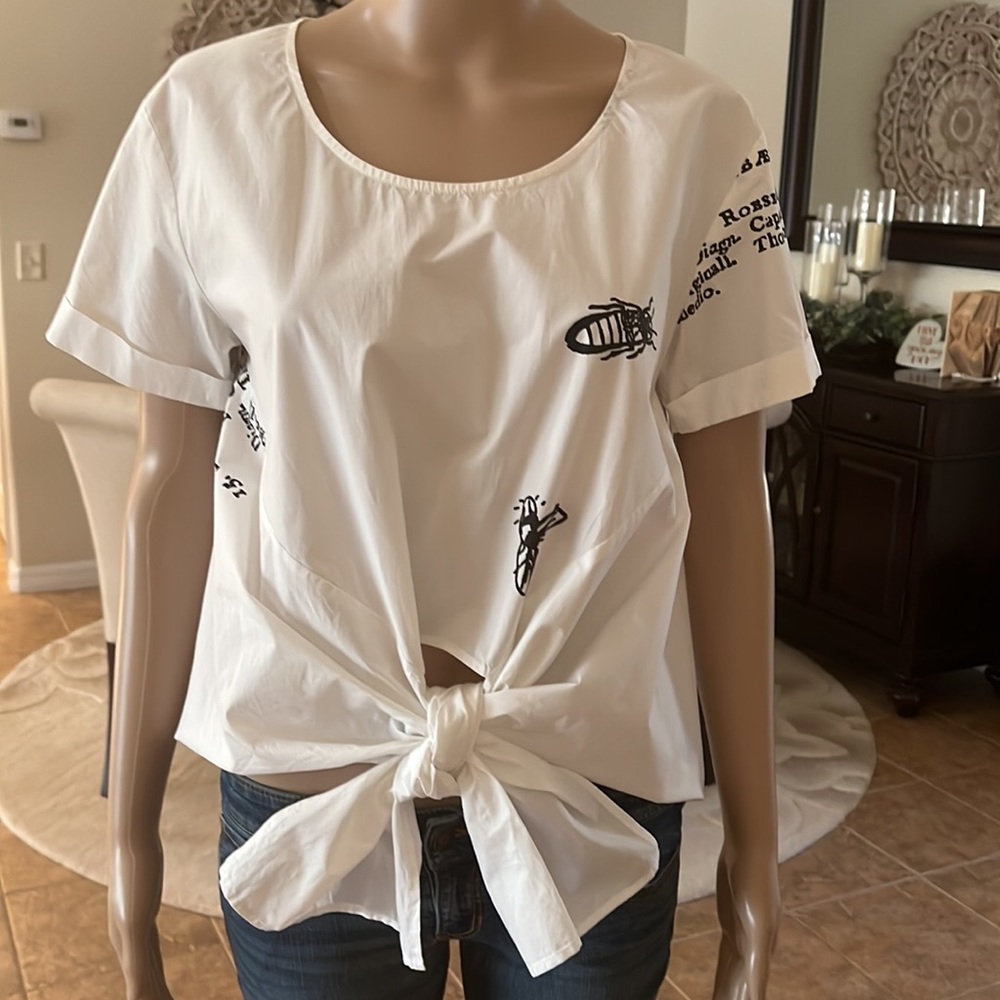 BLACK & WHITE BLOUSE